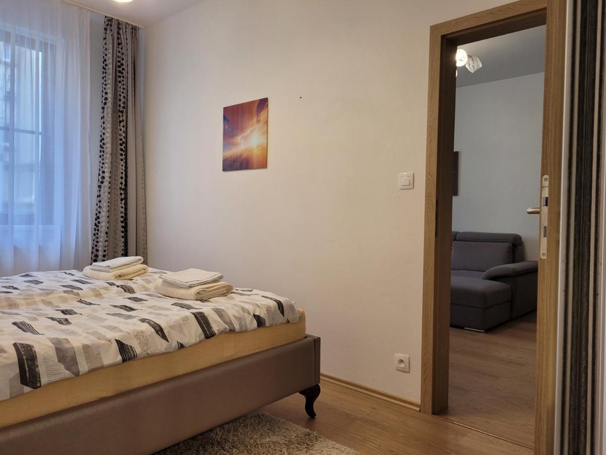Apartment Svahova Karlovy Vary Exteriér fotografie
